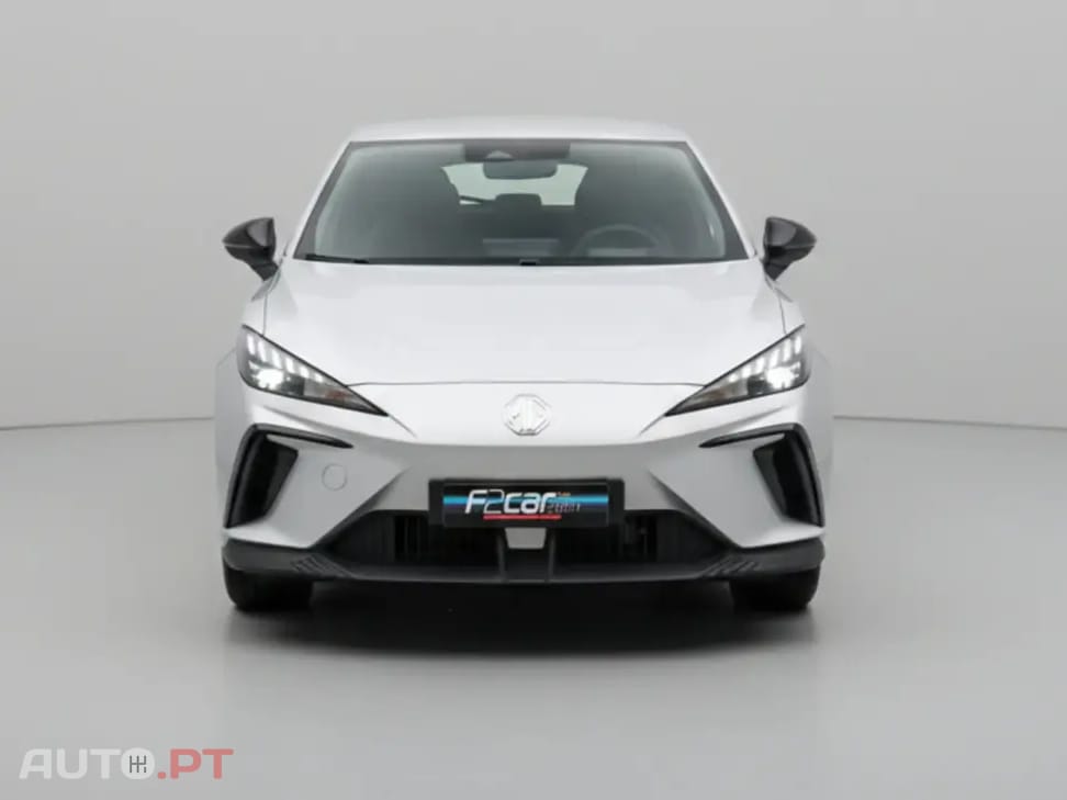 MG MG4 64 kWh Luxury