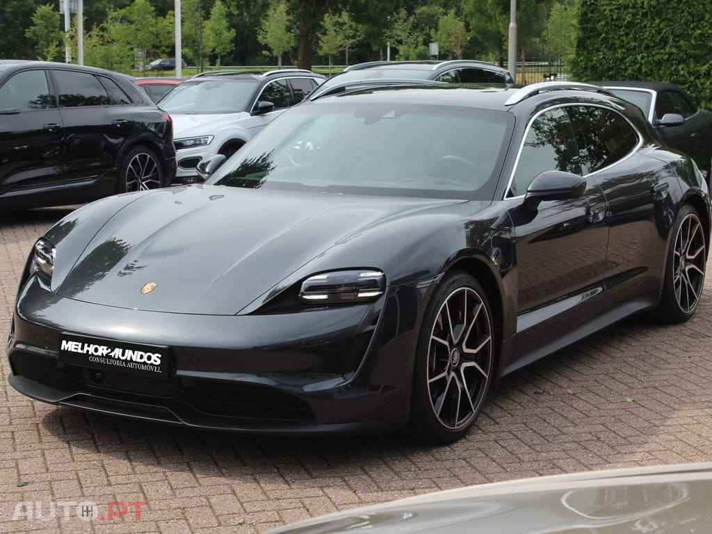 Porsche Taycan 79 kWh