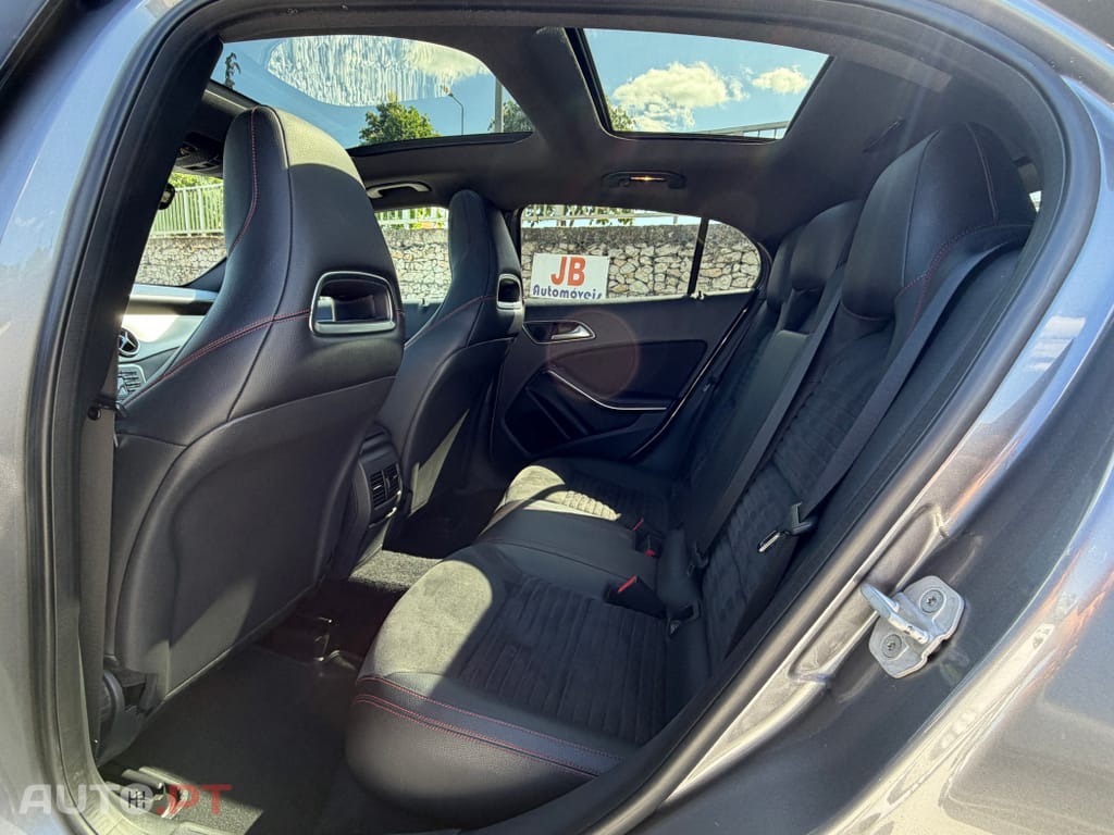 Mercedes-Benz GLA 220 d AMG Line