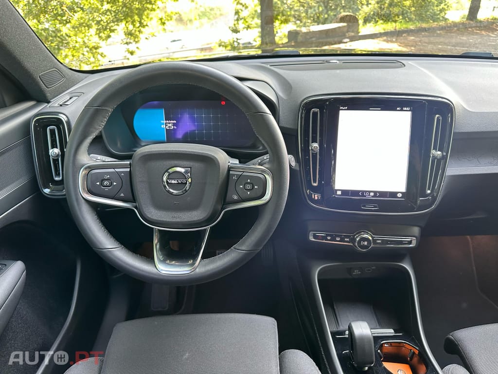 Volvo XC40 Recharge Plus