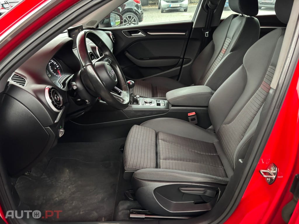 Audi A3 Sportback 1.6 TDI S-line