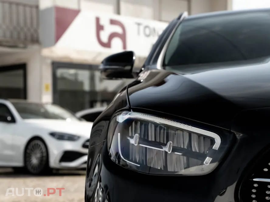 Mercedes-Benz E 300 300de 9G-Tronic AMG Line