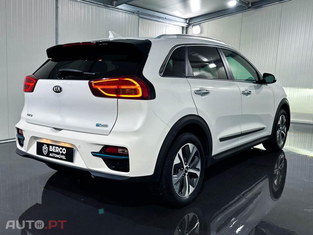 Kia Niro Premium Edition
