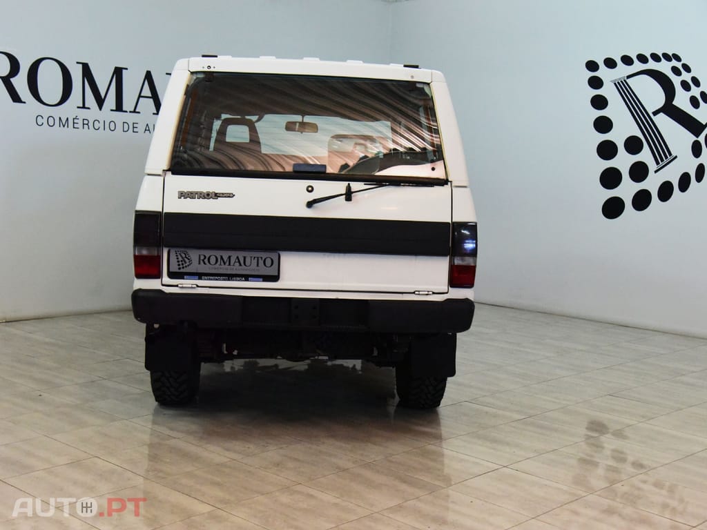 Nissan Patrol (W260) 2.8 D 4x4