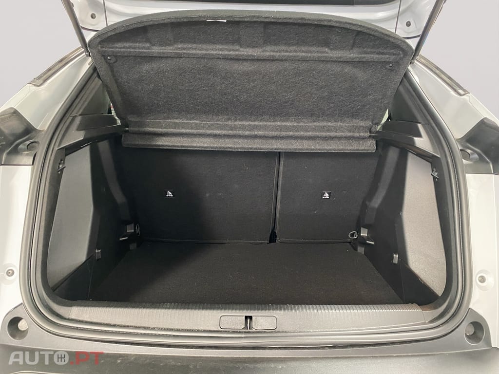 Peugeot 2008 1.2 Allure