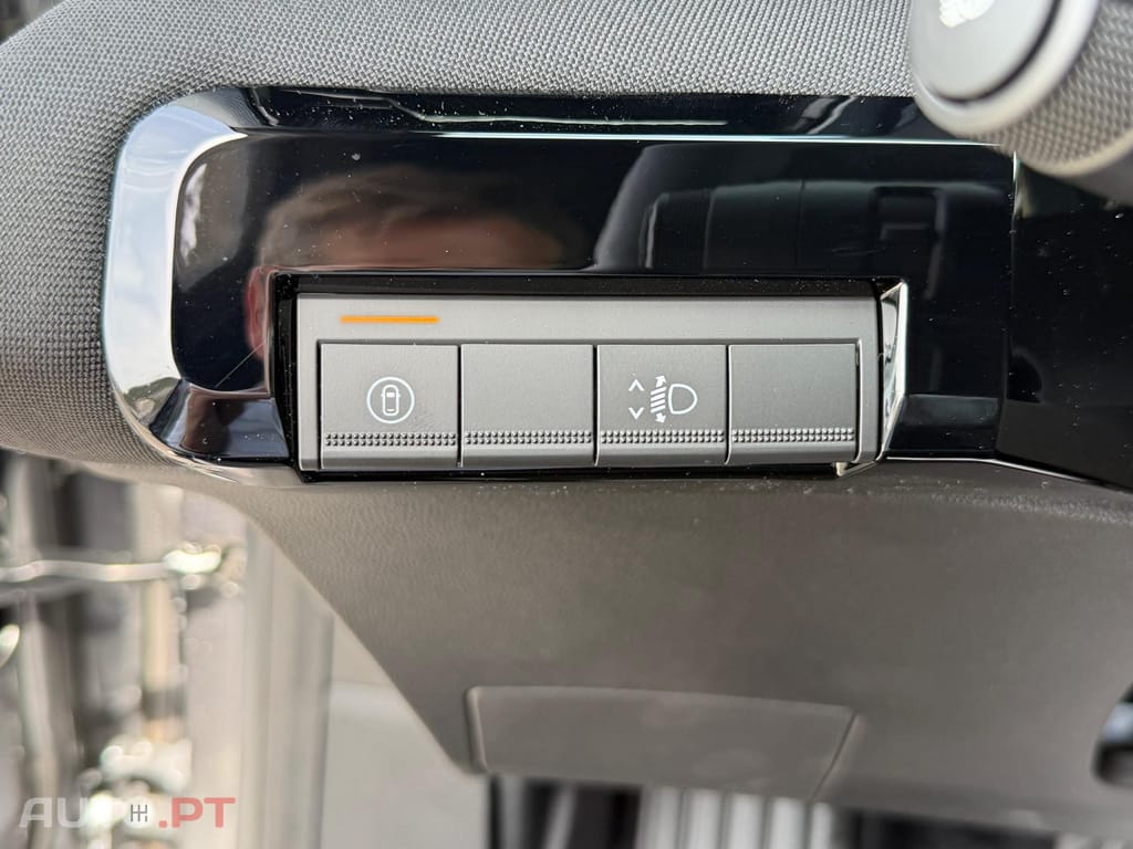 Nissan Micra 52 kWh Advance Two Tone