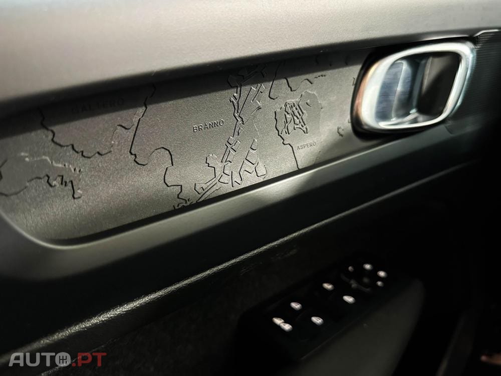 Volvo C40 Recharge 82 kWh Twin Motor Plus