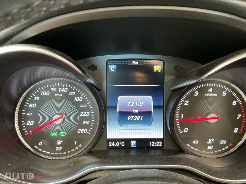 Mercedes-Benz C 180 Cabrio AMG Line