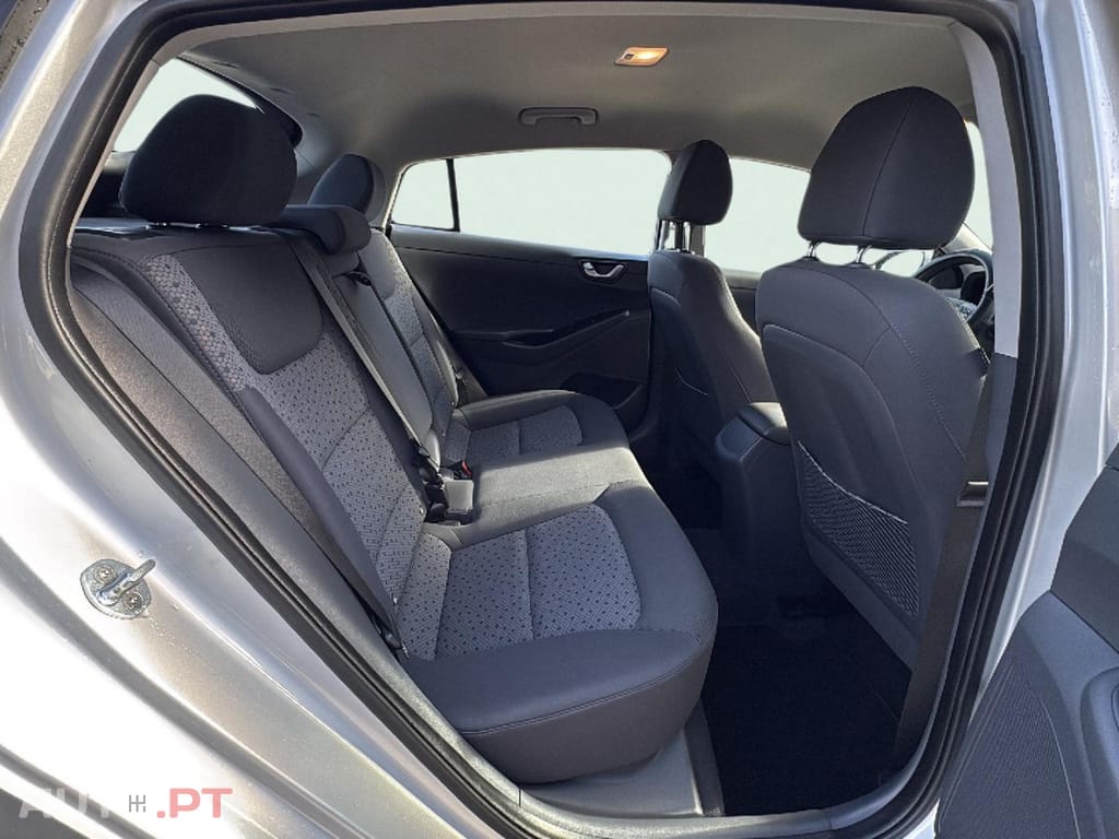 Hyundai Ioniq EV 28kWh Eletric Tech