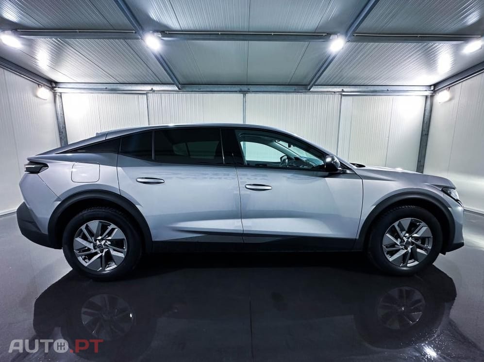 Peugeot 408 1.2 PureTech Allure Pack EAT8