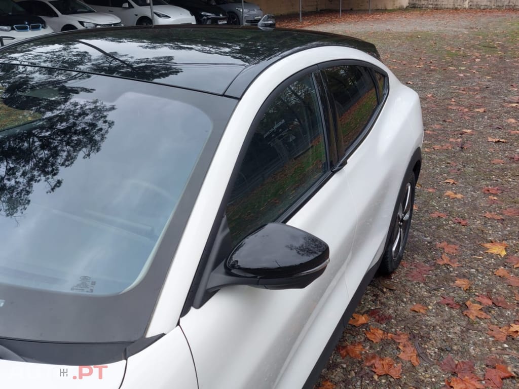 Ford Mustang Mach-E Standard