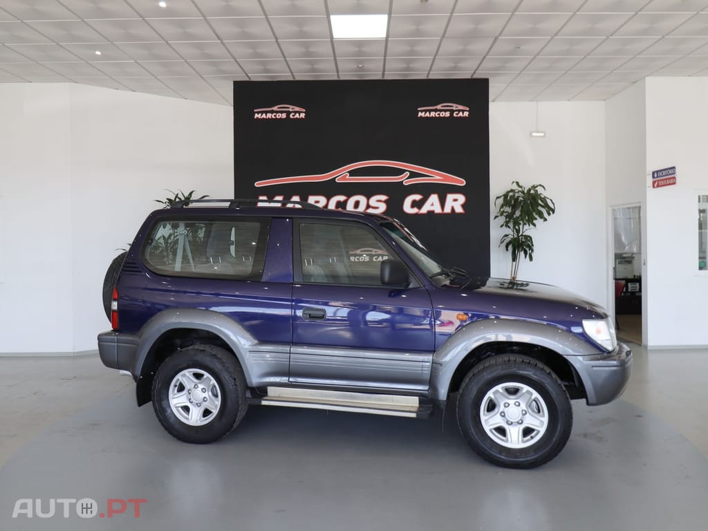 Toyota Land Cruiser 3.0 TD Standard