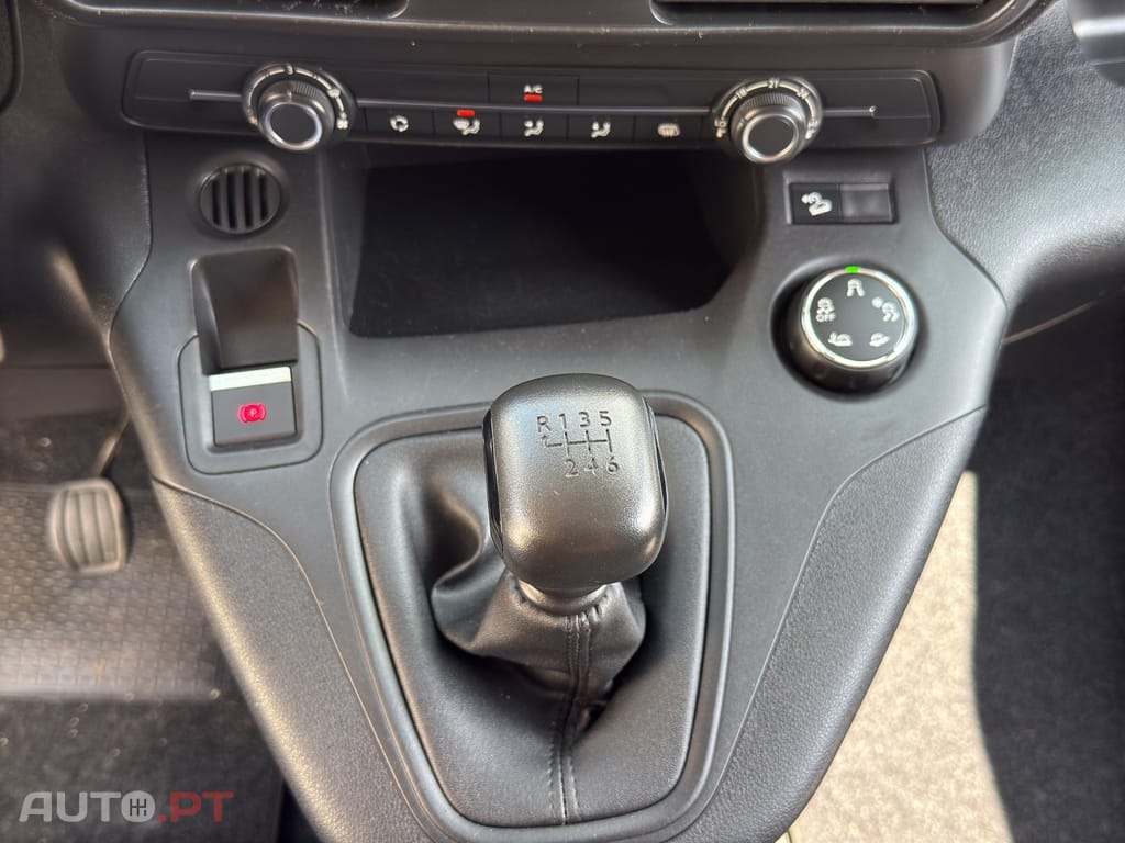 Peugeot Partner FlexCab BlueHDi 130 L2 EHZ S&S Pro