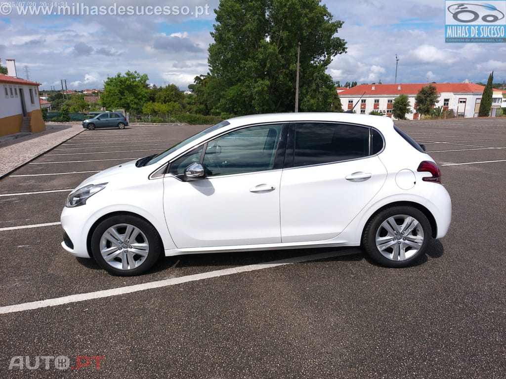 Peugeot 208 1.5 BlueHDI Allure