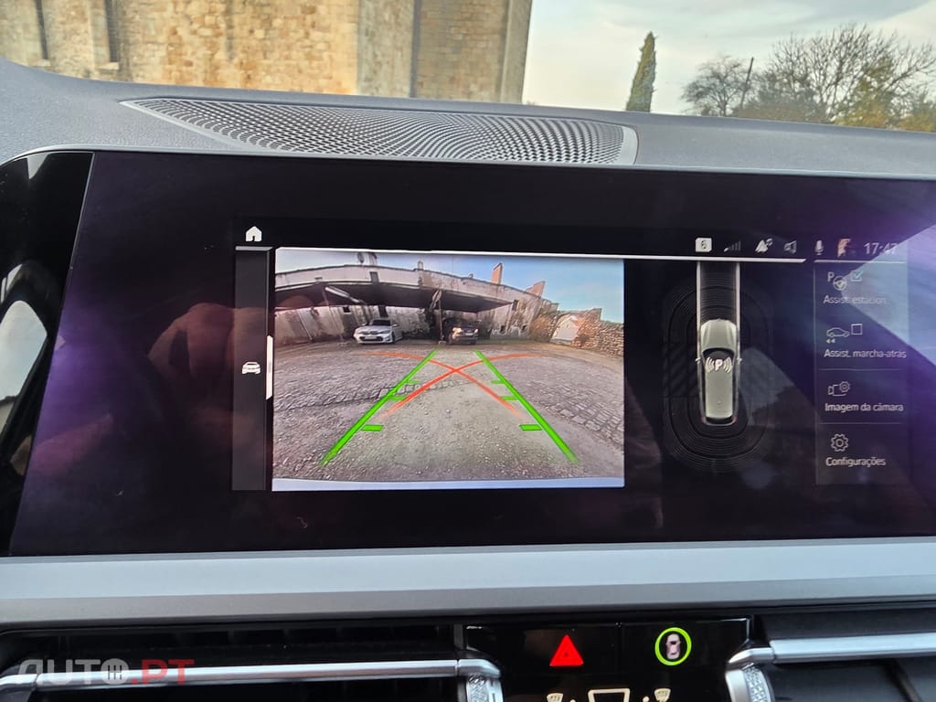 BMW 330 hibrido plug-in xdrive touring