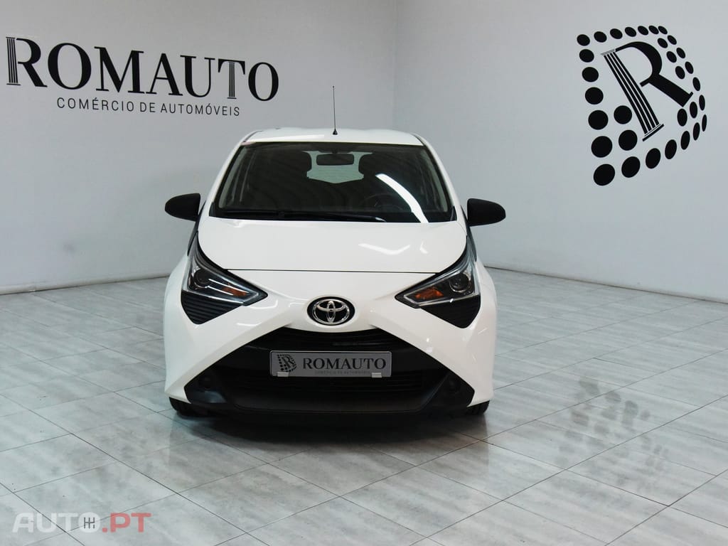 Toyota Aygo 1.0 X-Play+AC