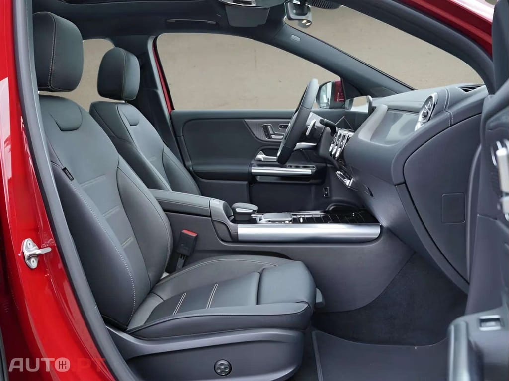 Mercedes-Benz EQA 250 AMG Line