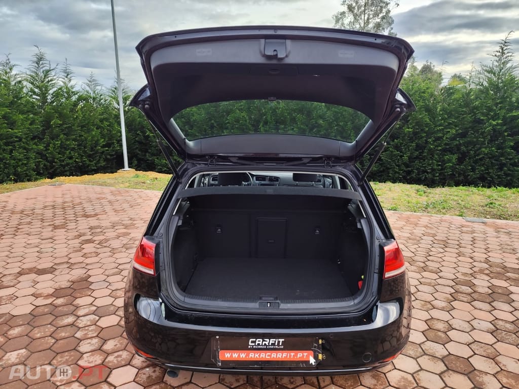 Volkswagen Golf 1.6 TDi Confortline