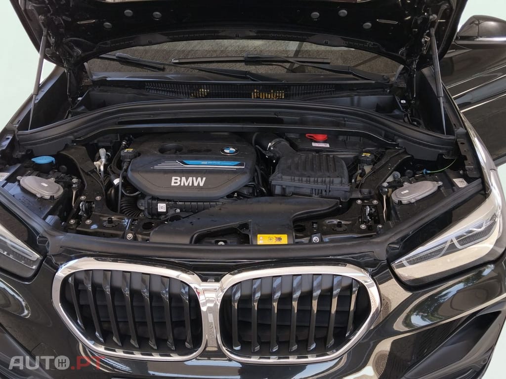BMW X1 25 e xDrive Corporate Edition
