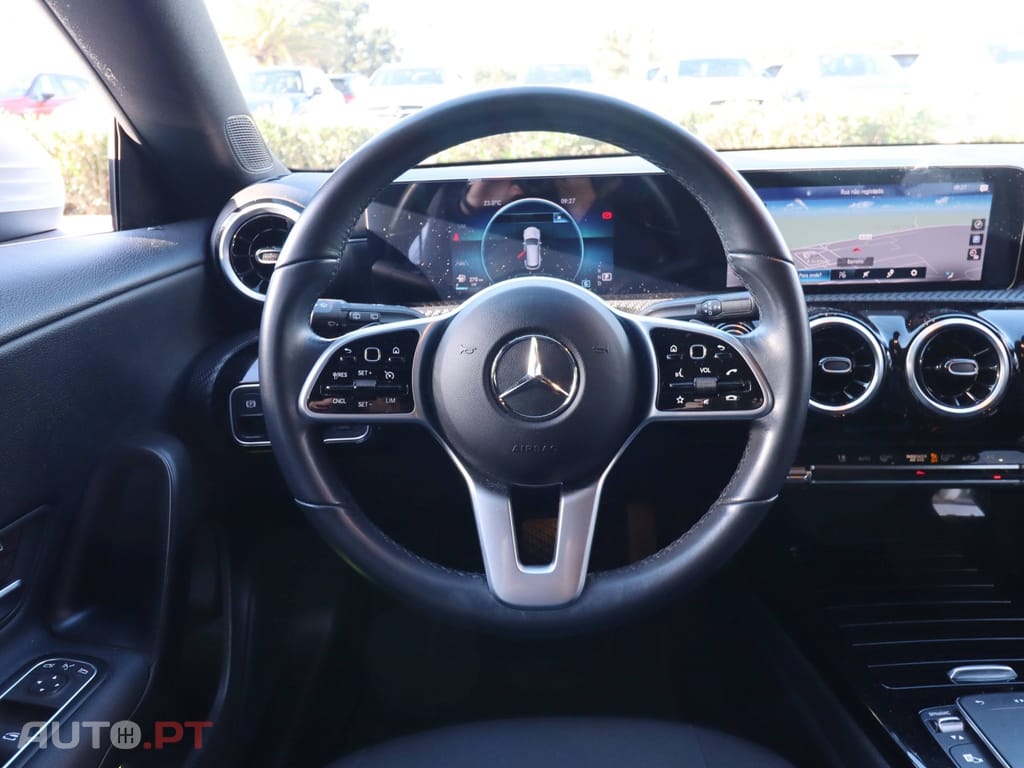 Mercedes-Benz CLA 180 d Shooting Brake Style Plus Aut.