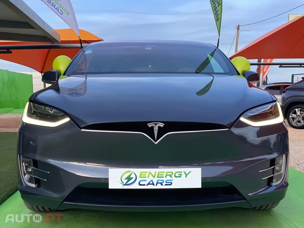 Tesla Model X 100D