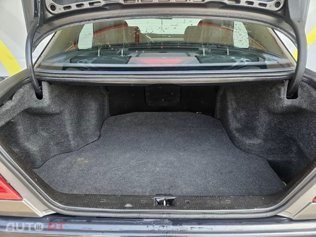 Mercedes-Benz C 180 Elegance