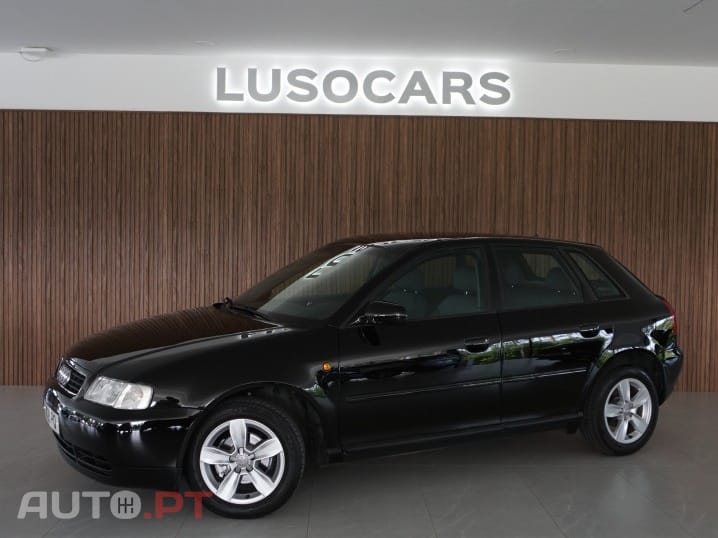 Audi A3 Sportback 1.6 Ambiente