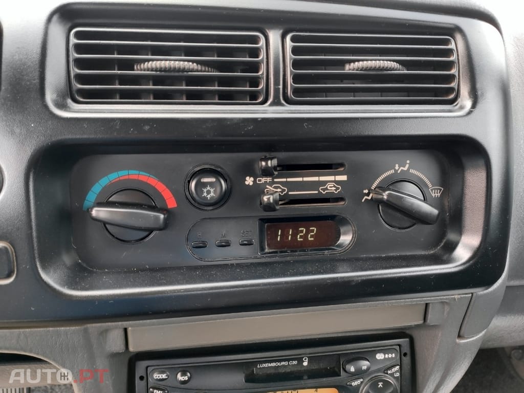 Mitsubishi L200 2.5 TD Club Strakar AC 3