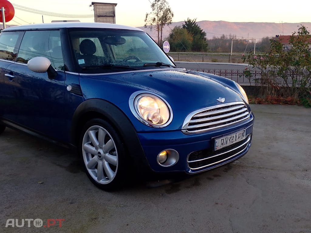 MINI Cooper 1.6 110cv