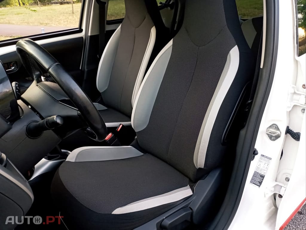 Toyota Aygo X 1.0 X-Play