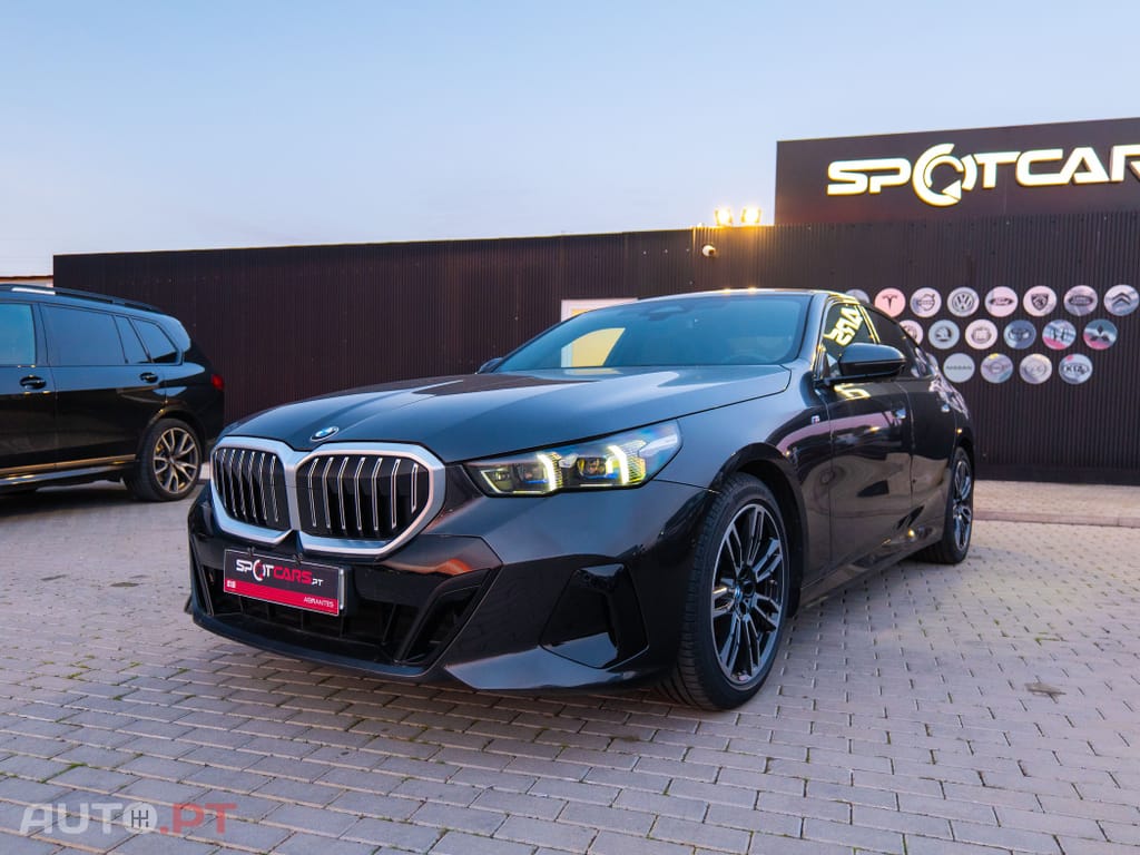 BMW 520 d Pack Desportivo M