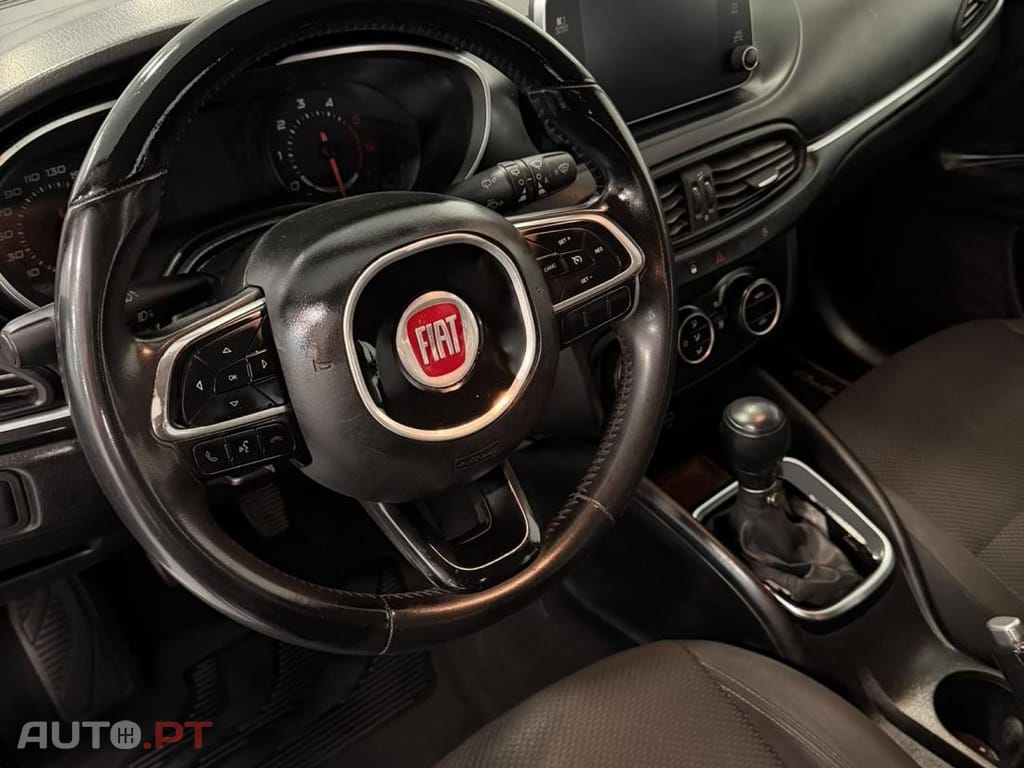 Fiat Tipo 1.3 M-Jet Lounge Tech J17