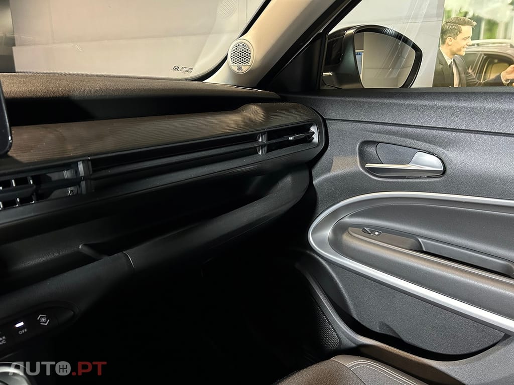 Jeep Avenger 1.2 GSE T3 Altitude