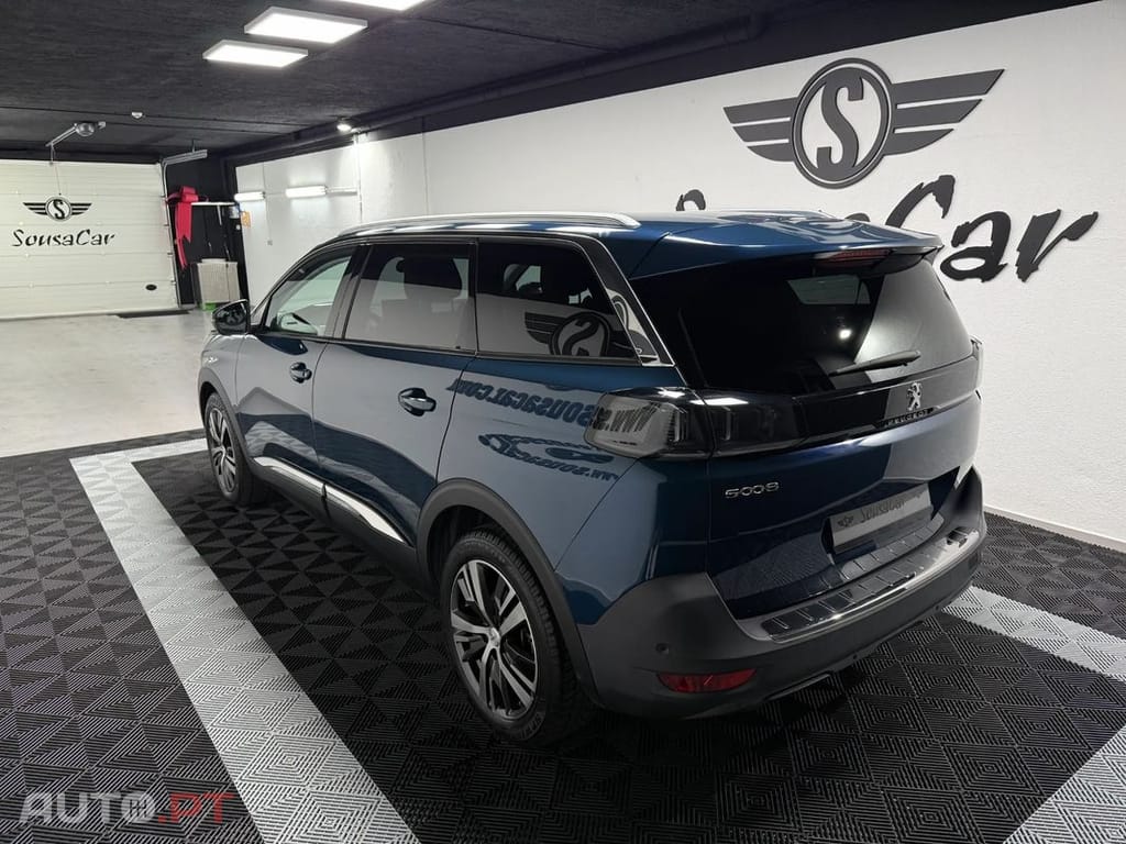 Peugeot 5008 1.2 PureTech Allure
