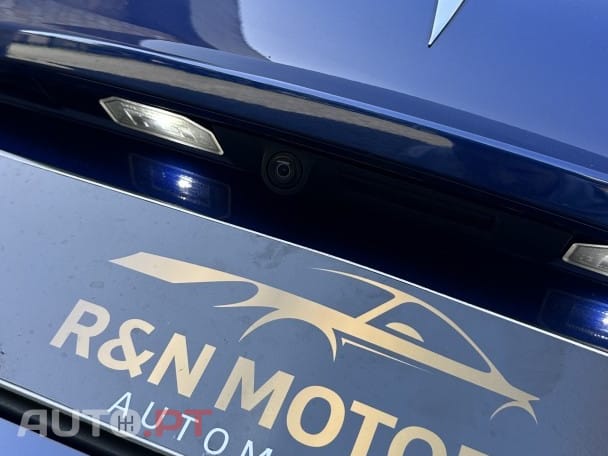 Tesla Model Y Standard RWD