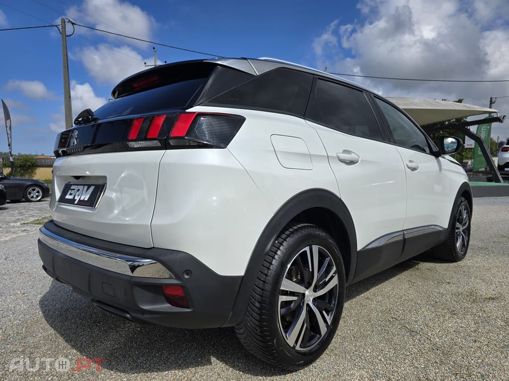 Peugeot 3008 1.2 PureTech Allure EAT8