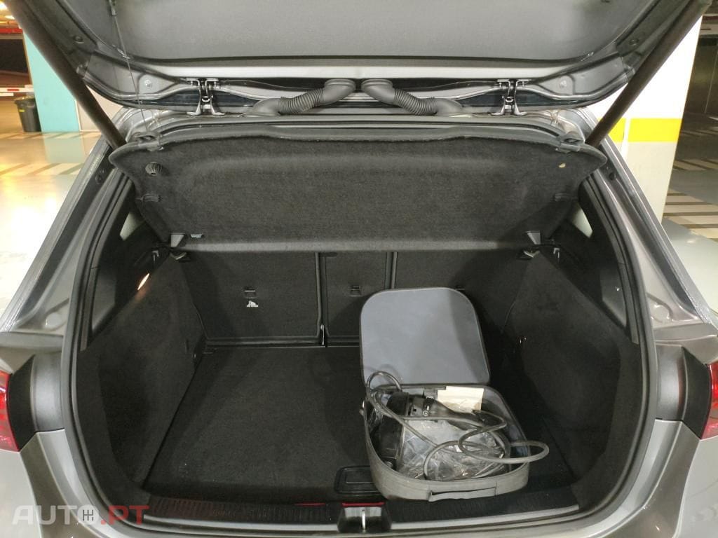 Mercedes-Benz B 250 e