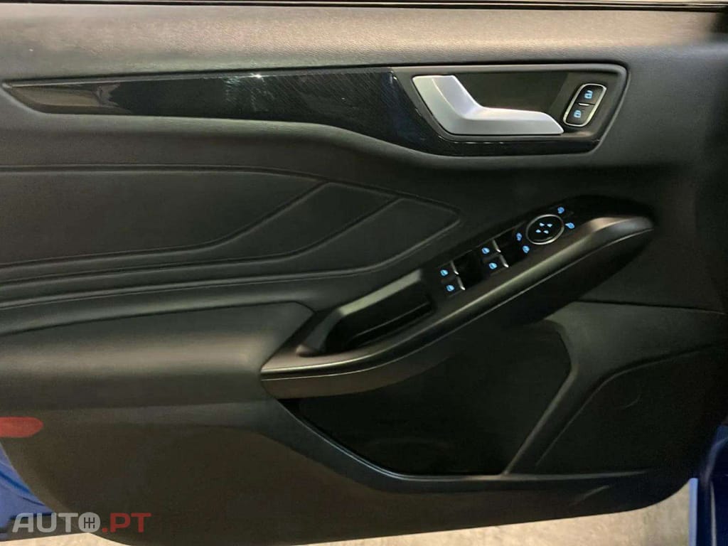 Ford Focus SW 1.0 EcoBoost ST-Line