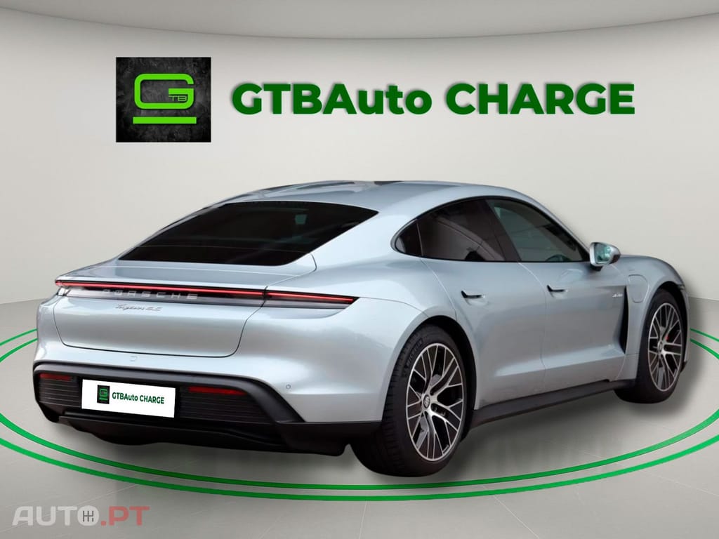 Porsche Taycan 4S I.V.A DEDUTIVEL