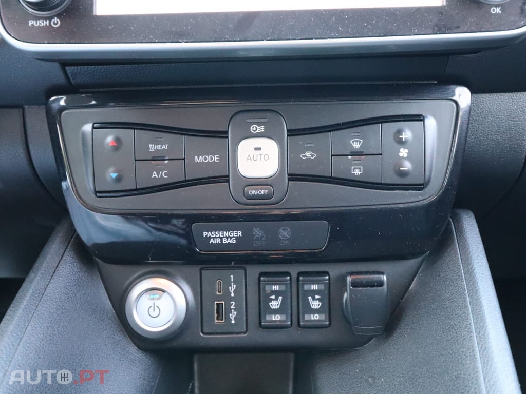 Nissan Leaf N-Connecta Full Led