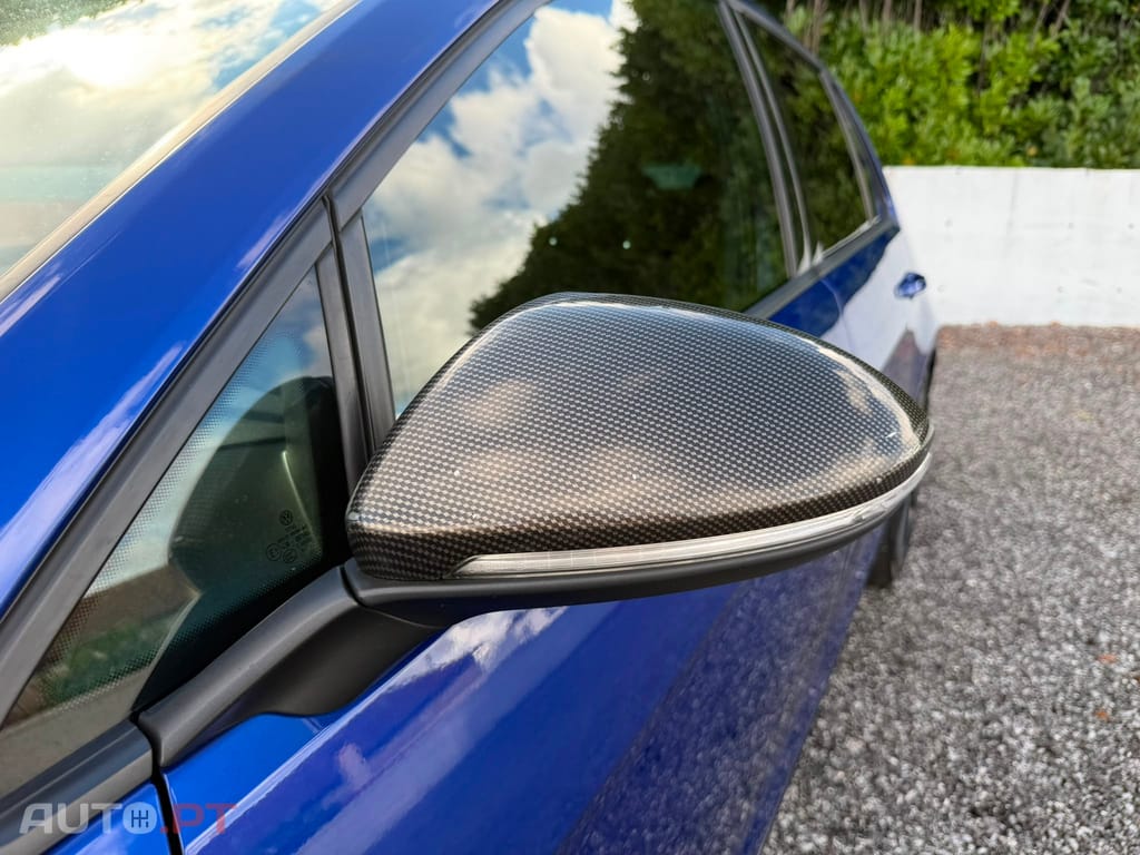 Volkswagen Golf R 4Motion (BlueMotion ) DSG