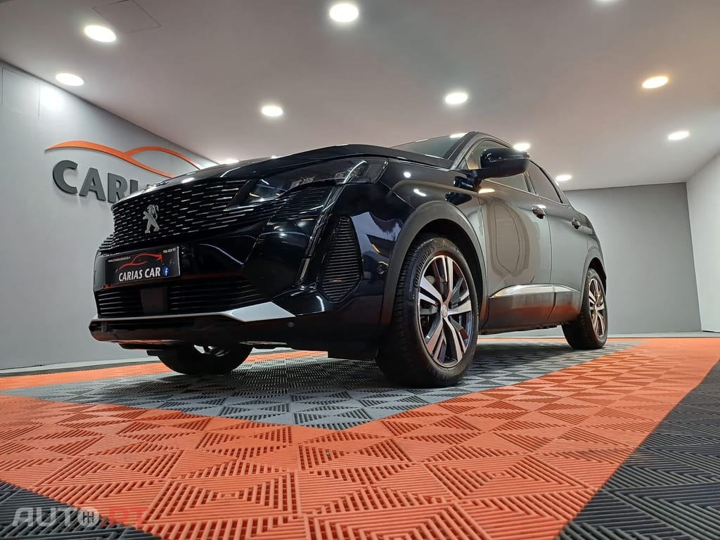 Peugeot 3008 1.6 Hybrid Allure e-EAT8