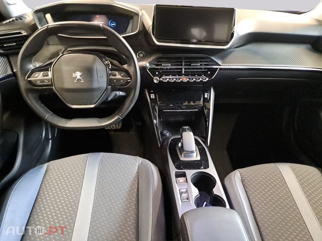 Peugeot 2008 ALLURE I.V.A DEDUTIVEL