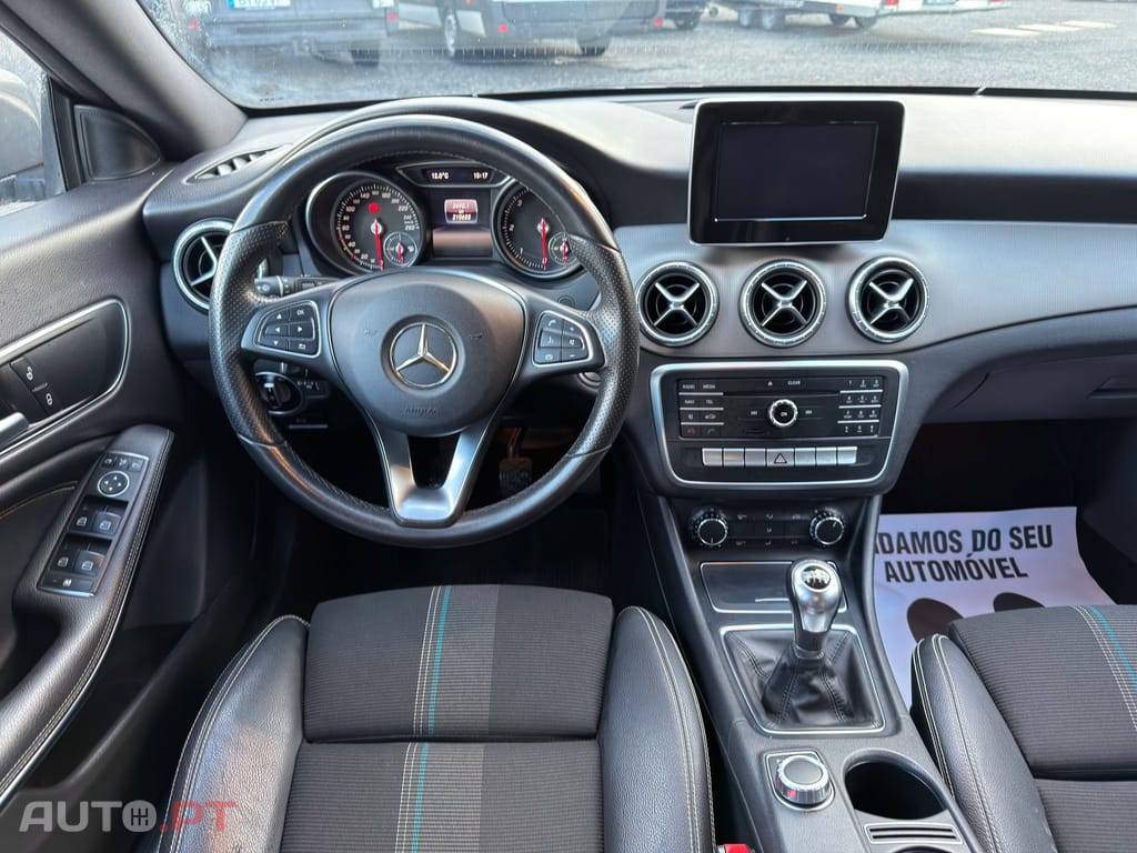 Mercedes-Benz CLA 180 d Urban