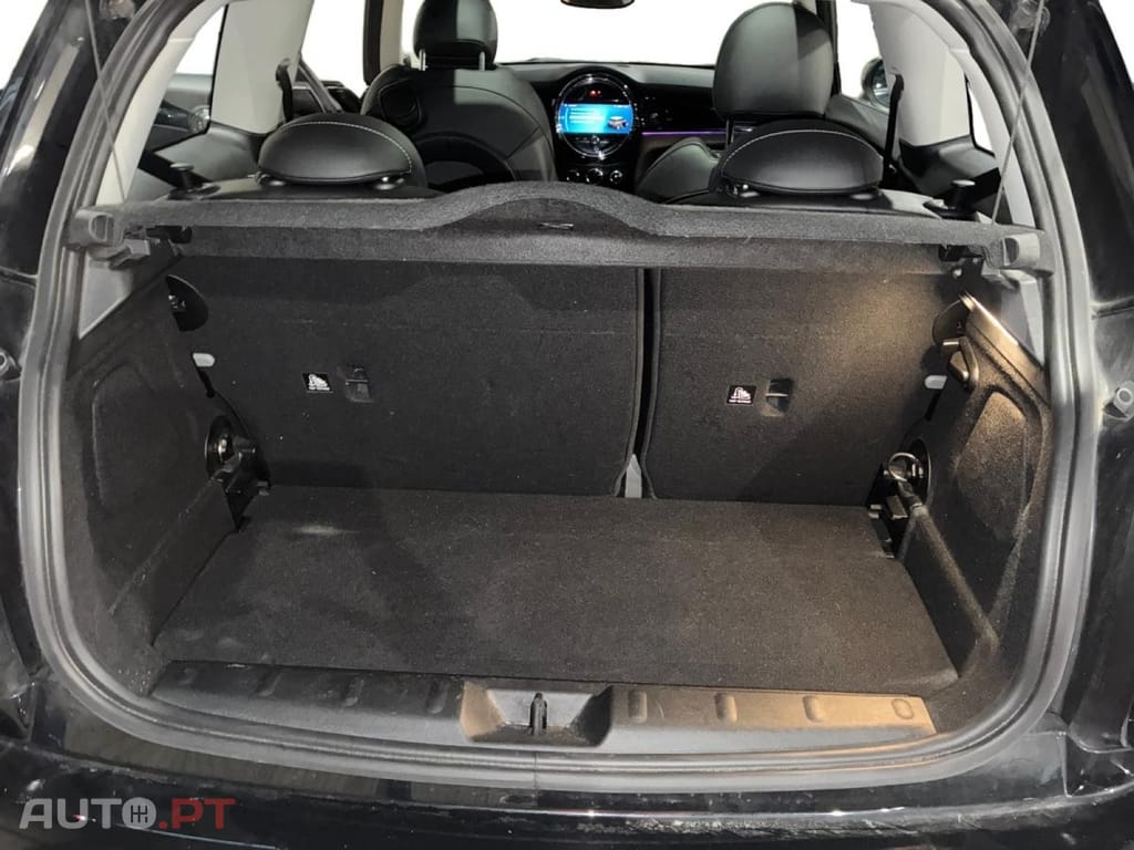 MINI Electric Cooper SE Essential