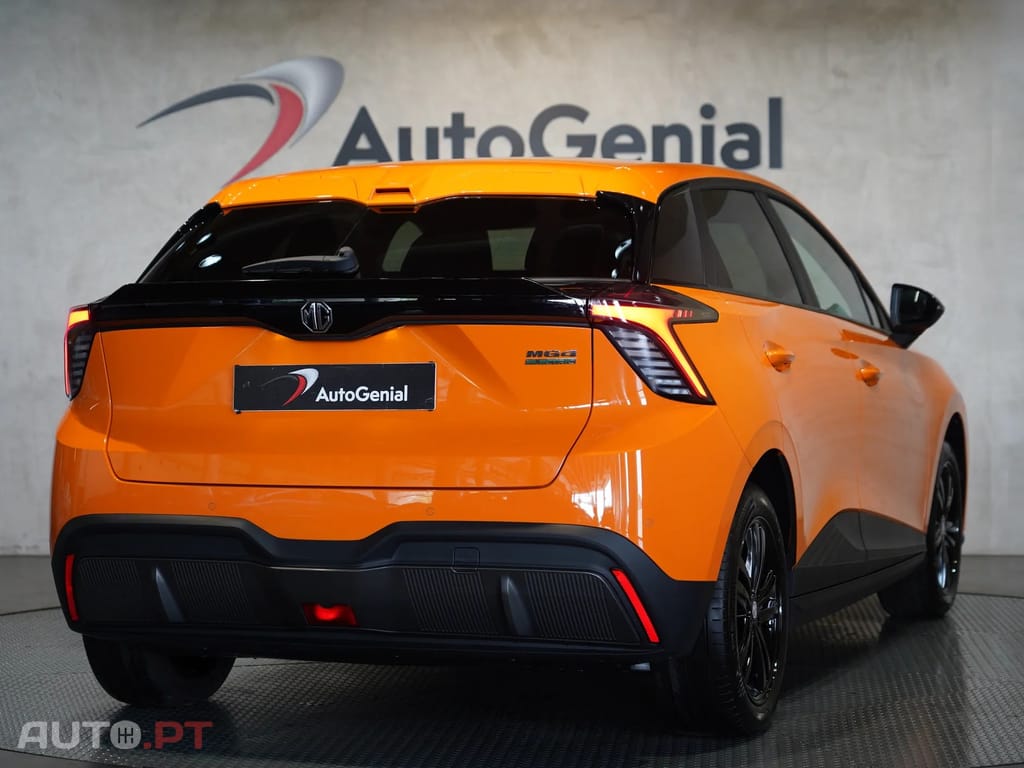 MG MG4 64 kWh Comfort