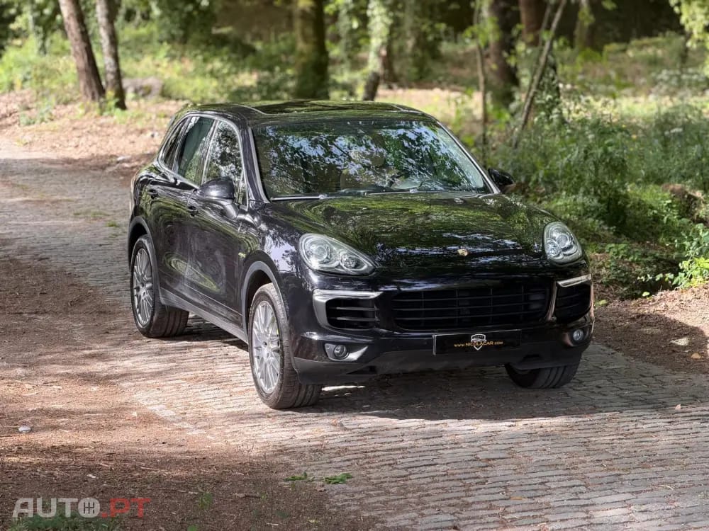 Porsche Cayenne S E-Hybrid Platinum Edition