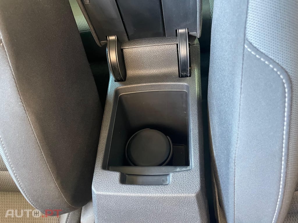 Volkswagen e-Golf AC/DC