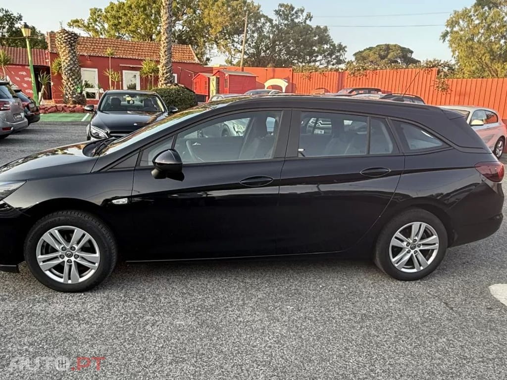 Opel Astra Sports Tourer 1.2 T Business Edition S/S