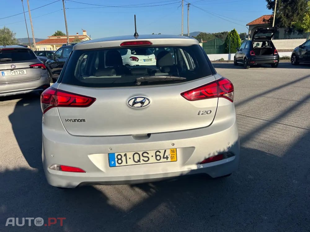 Hyundai i20 1.1 CRDi Comfort+Pack Look+JLL16